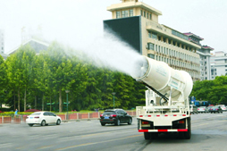  風送式噴霧除塵機（霧炮）